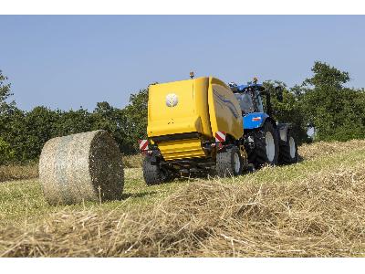 New Holland lanza las empacadoras Roll-Belt™ de cámara variable, con tecnología mejorada y mayor durabilidad, y la nueva envoltura compostable Nature's Net Wrap.